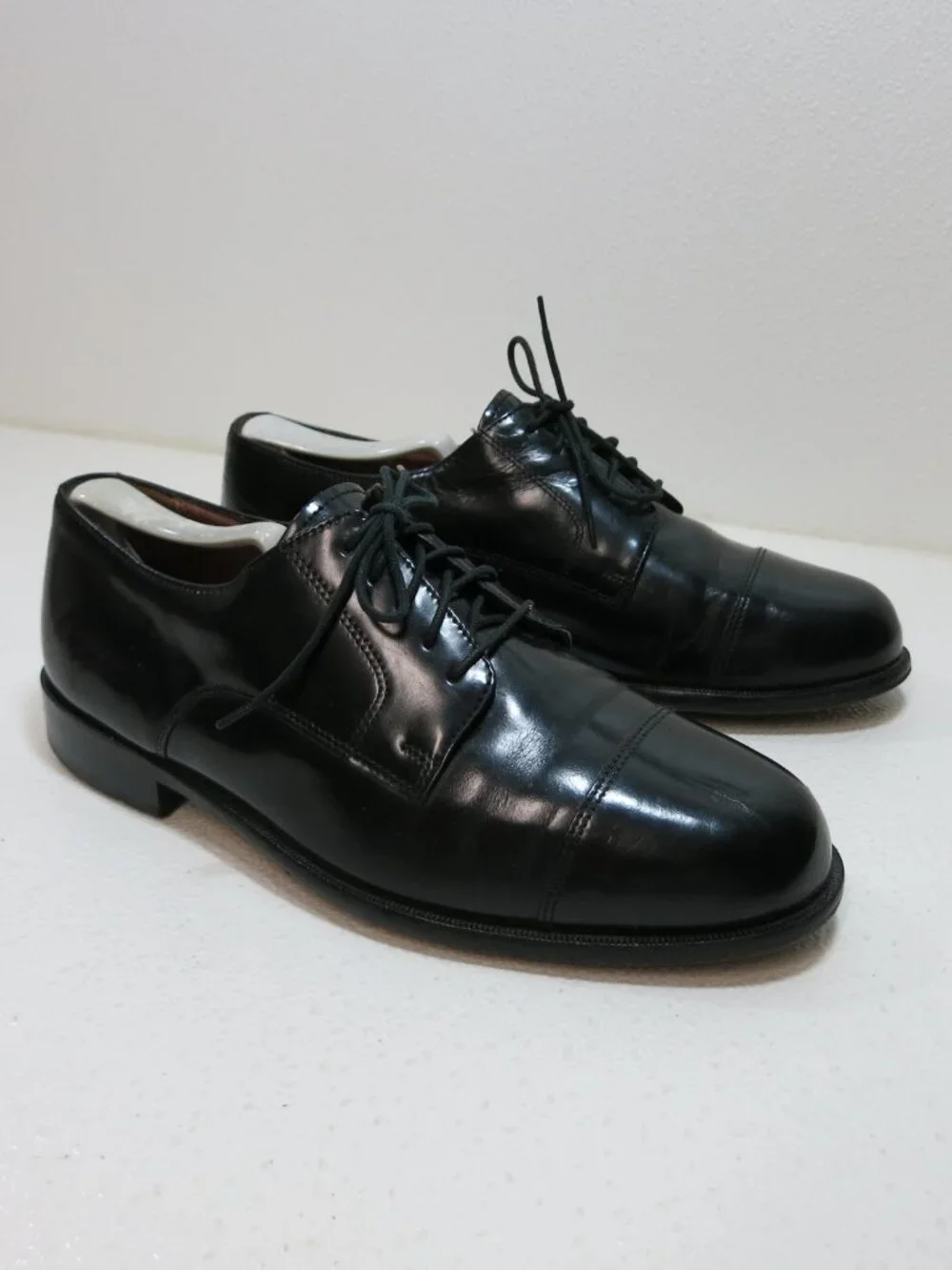 Bostonian Classics Cap Toe Leather Dress Men's Shoes Dress Footwear Sz 8 W